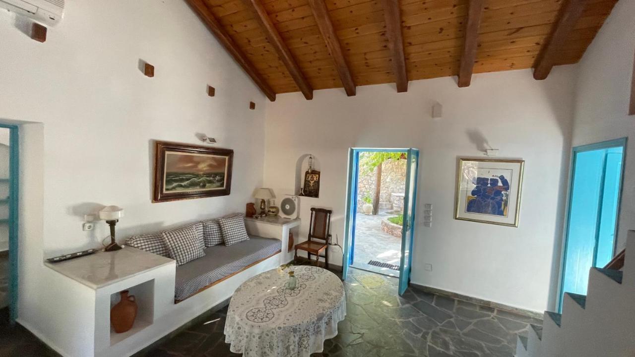 Peloponnese Hideout - Traditional Stone House Ακράτα Εξωτερικό φωτογραφία